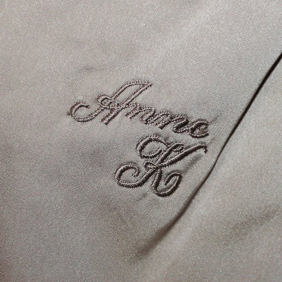 Beautiful Vintage Fur Coat - Picture 6 of 10